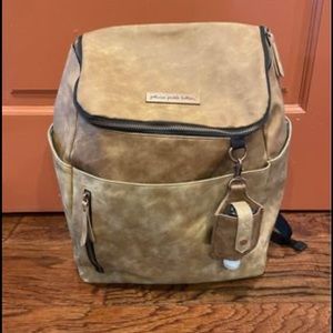 Brand New Petunia Pickle Bottom Diaper Backpack